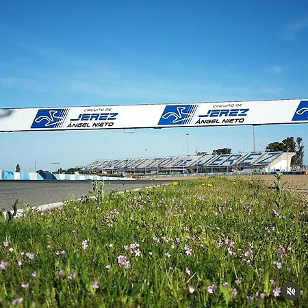 Privada Jerez 3 Πανσιόν *