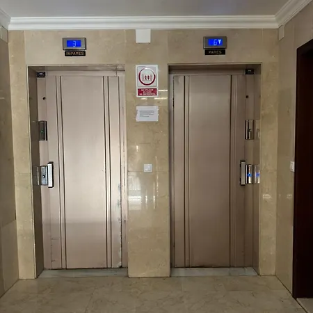 Privada Jerez 3 Πανσιόν Χέρεζ